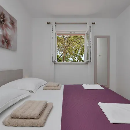 Bracera Apartment Makarska