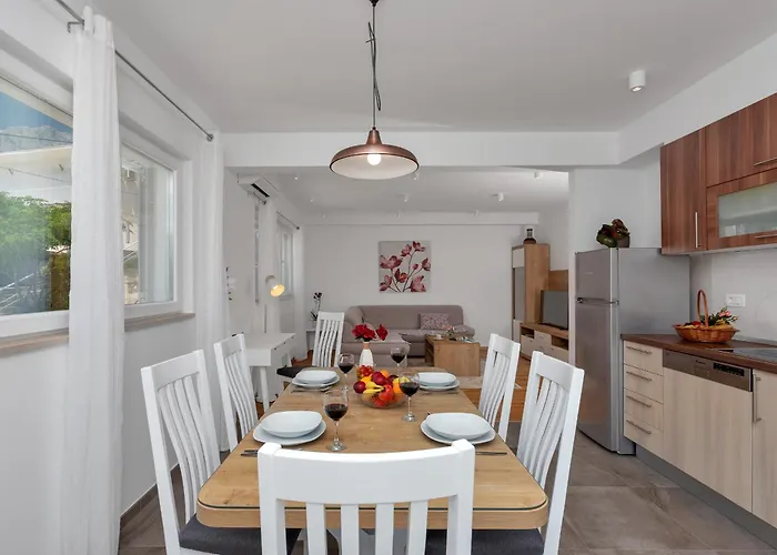 Bracera Apartment Makarska